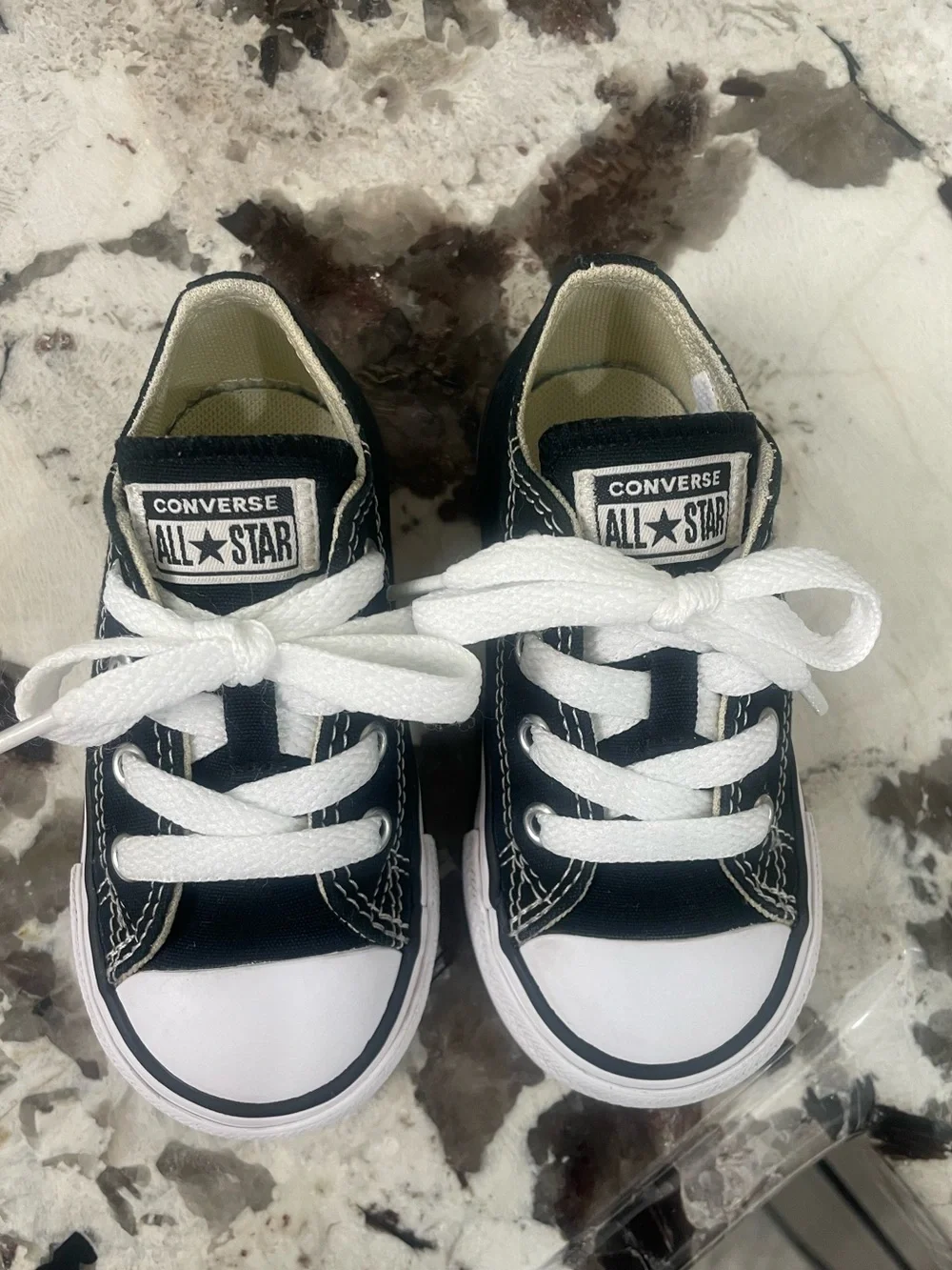 Converse Kids' Black White Chuck Taylor All Star Low Top Sneakers Toddler Size 6